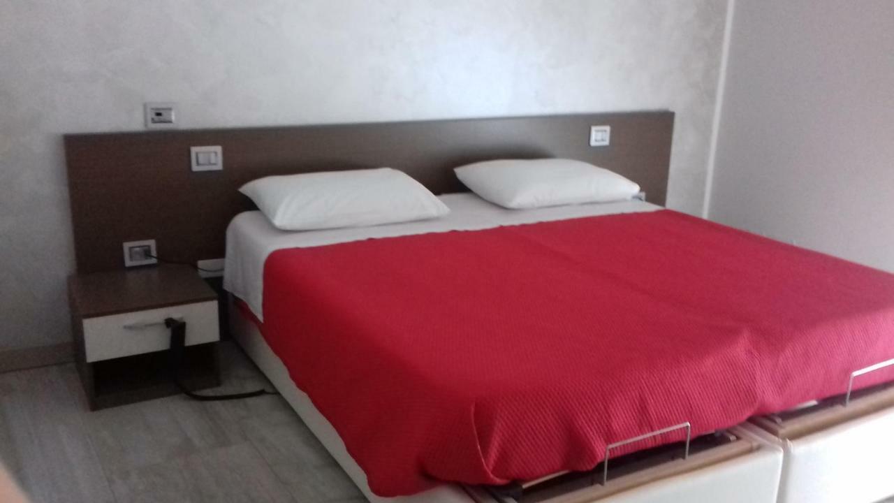 B&B Tre Passi Βερόνα Εξωτερικό φωτογραφία